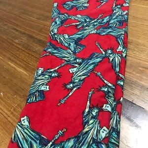 Two pairs of lularoe leggings-OS